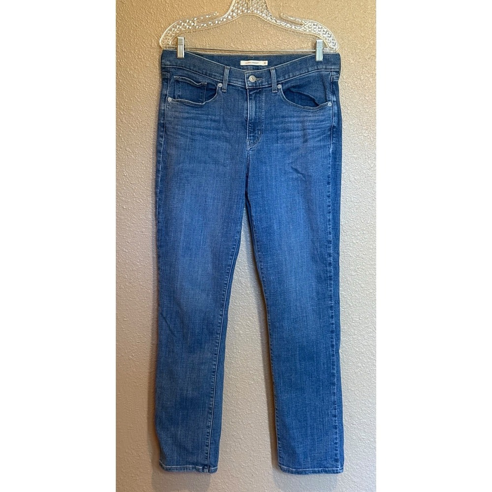 Levi Strauss‎ Classic Straight Womens Jeans Light-Medium Wash Denim Size 10